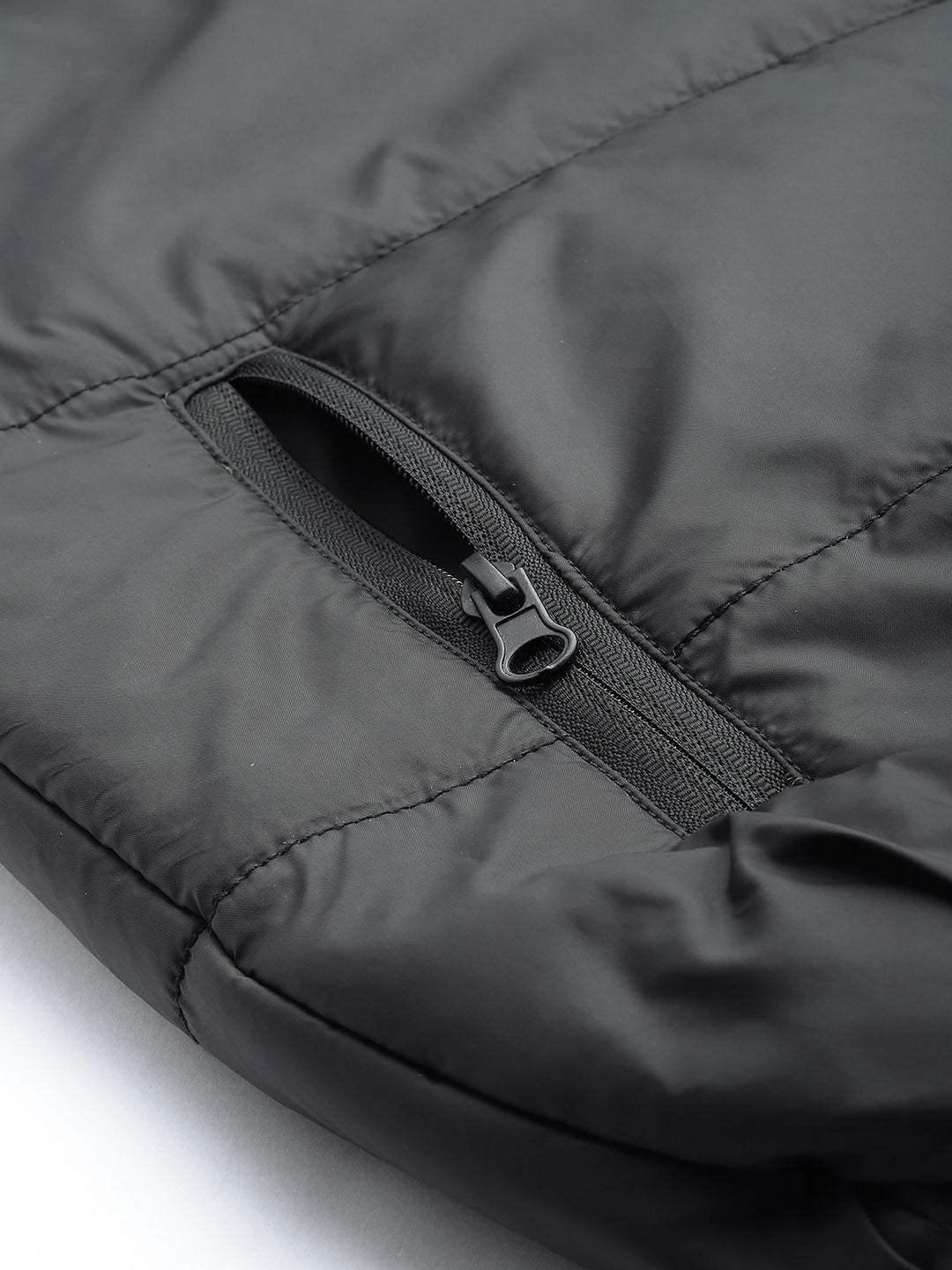 The Indian Garage Co Men Colourblock Zip-Front Hooded Puffer Jacket