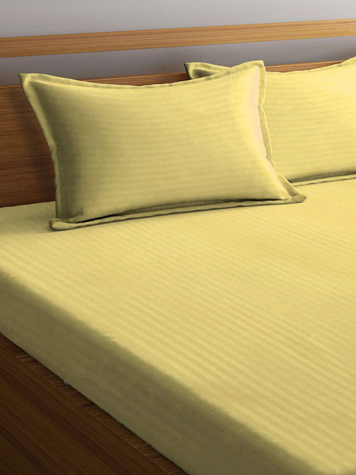 KLOTTHE Yellow Striped Cotton Blend 300 TC King Bedsheet With 2 Pillow Covers