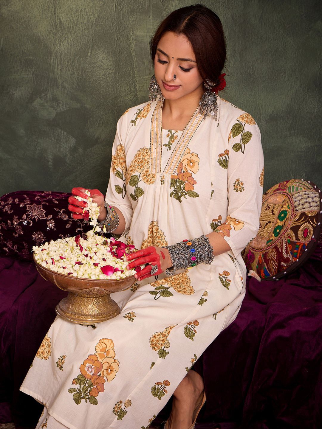 Indo Era Floral Printed Pure Cotton V-Neck A-Line Kurta With Palazzos