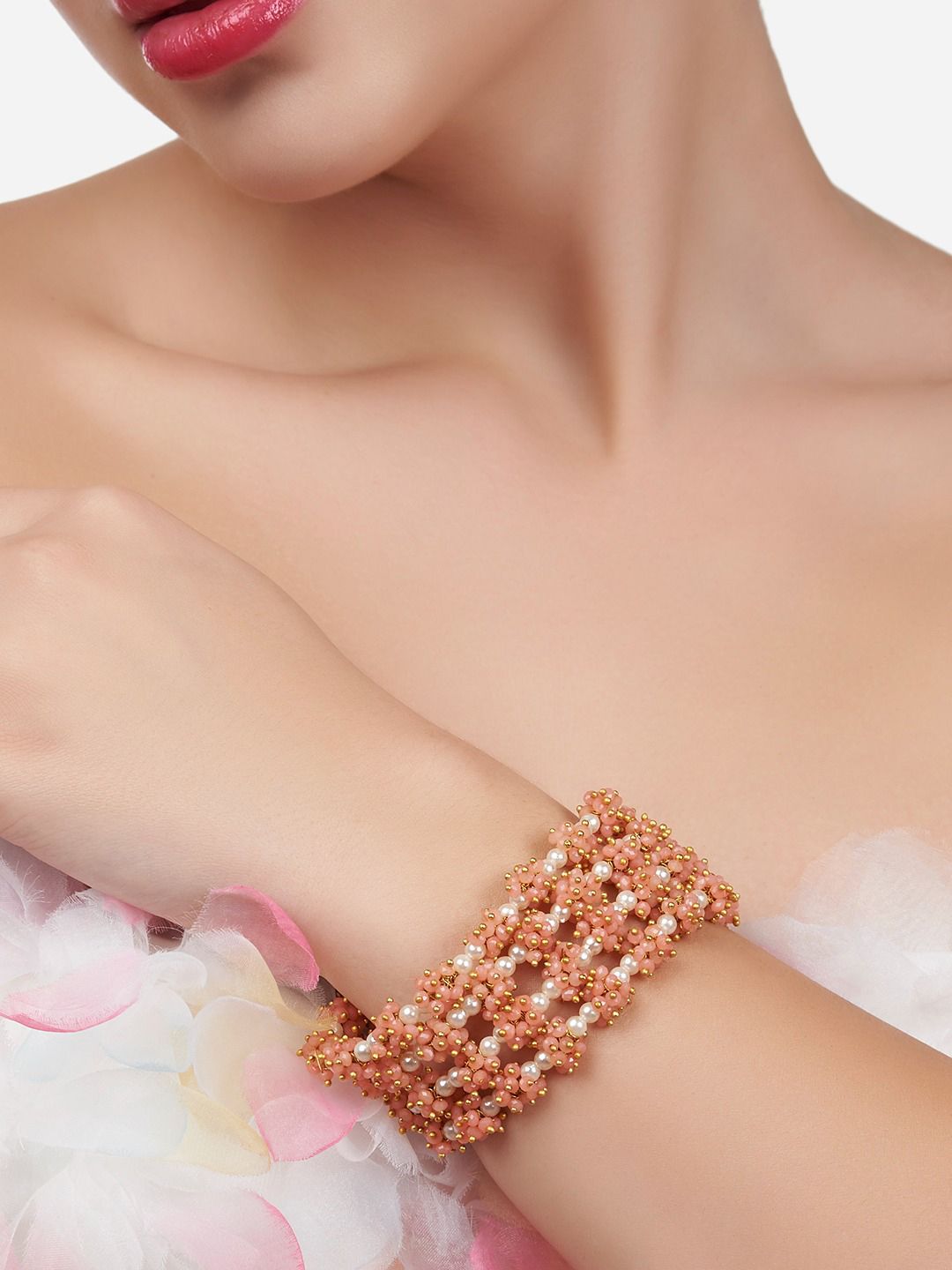 Gelang Salut Emas Zaveri Pearls Wanita Warna Peach