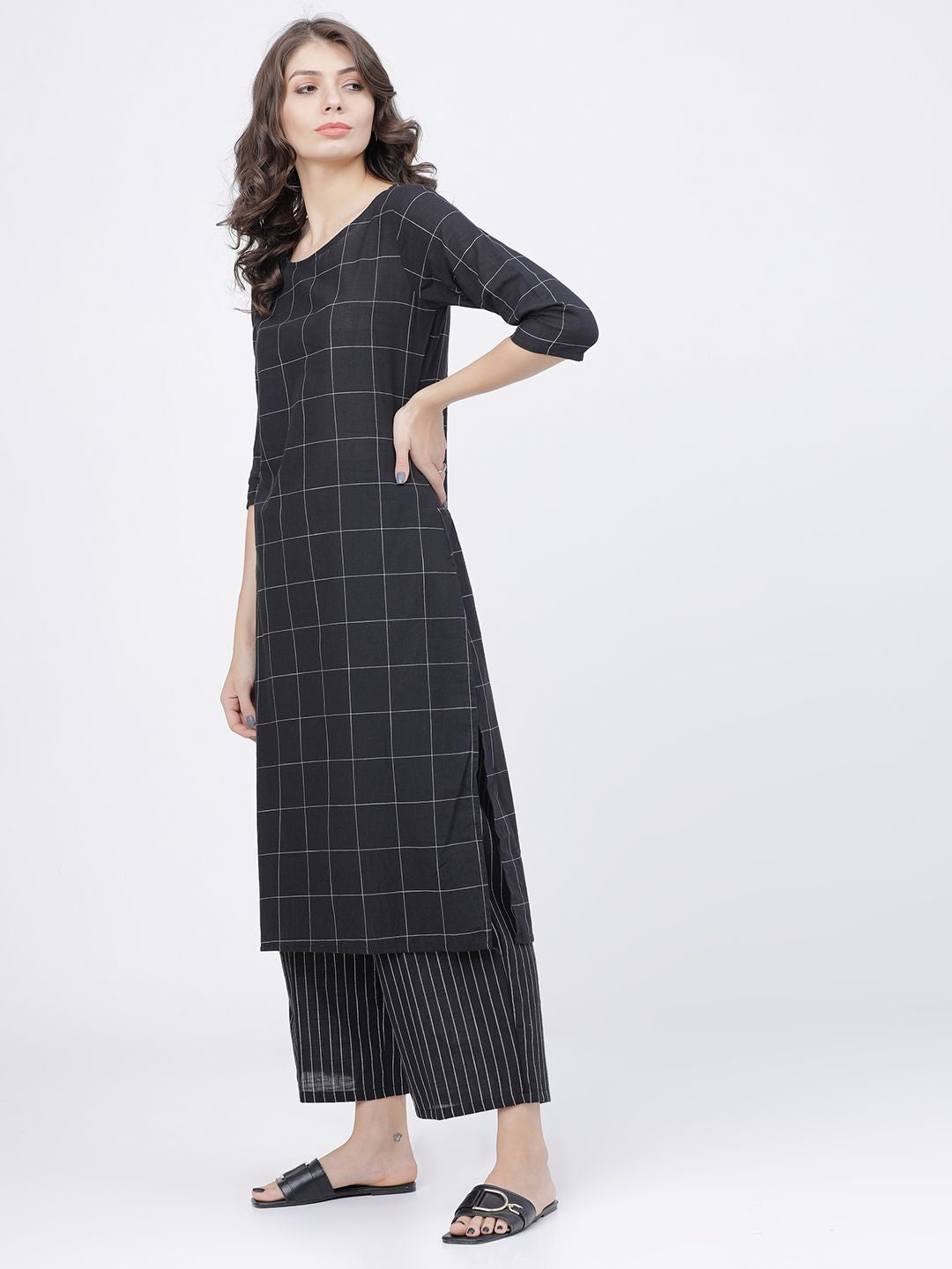 Vishudh Women Black & Off-White Printed Kurta with Palazzos & Dupatta