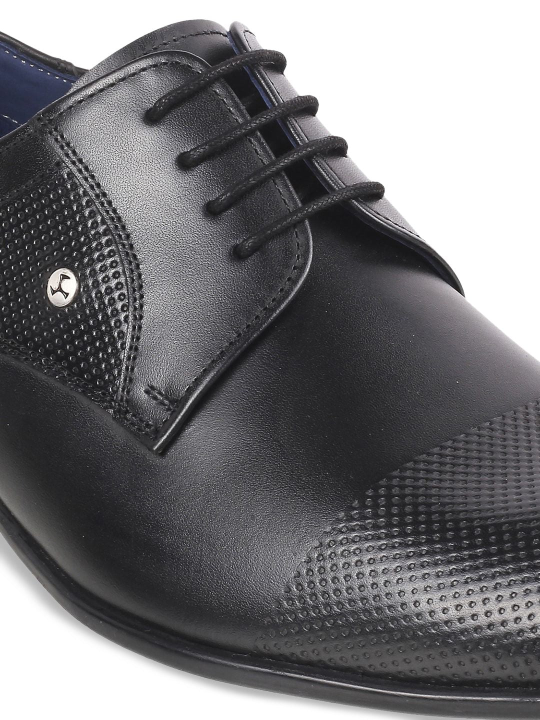 Mochi Men Black Textured Leather Formal Derbys