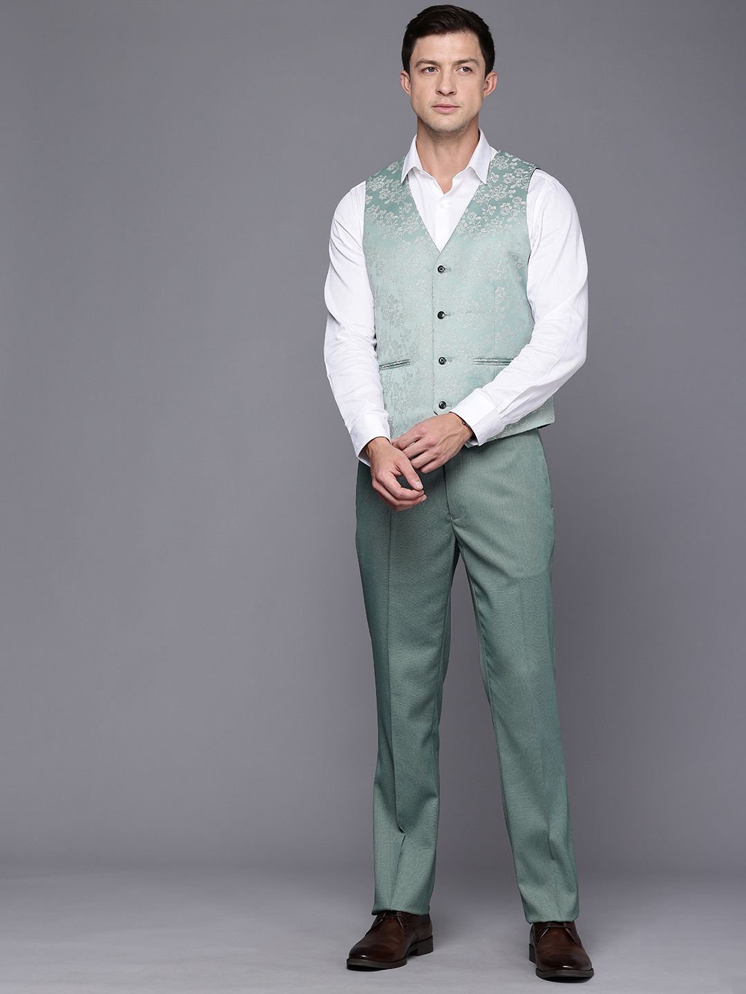 Raymond Contemporary Fit Single Breasted 3 Piece Party Suits
