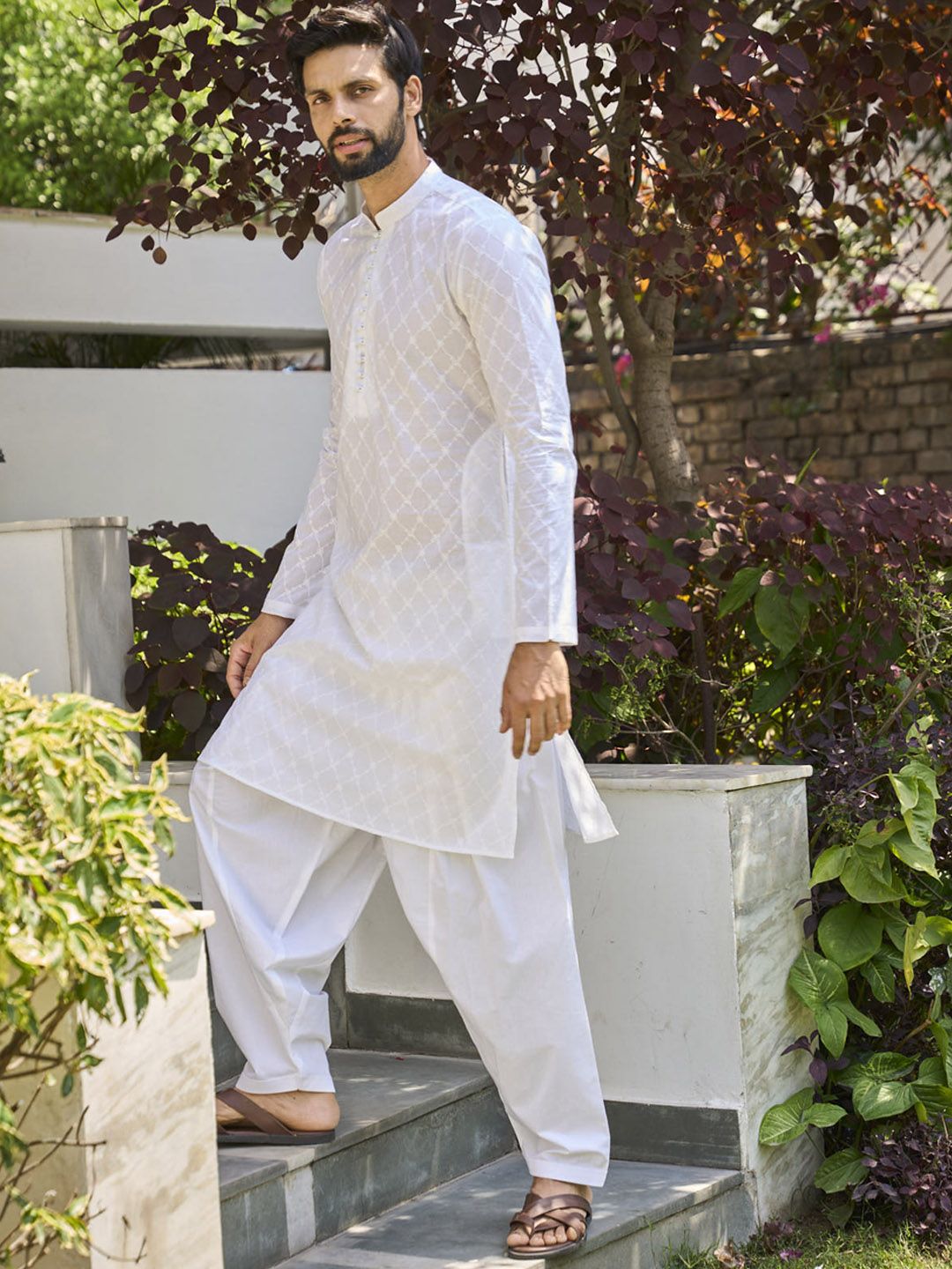 See Designs Embroidered Mandarin Collar Regular Pure Cotton Kurta with Salwar