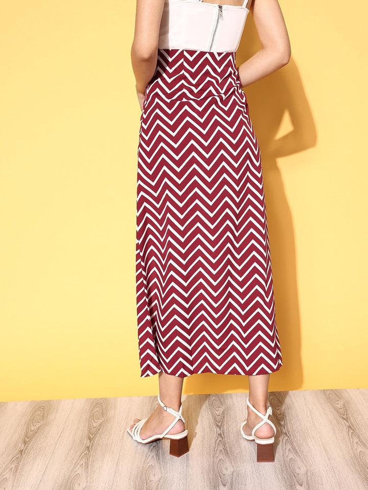 Berrylush Classy Maroon Geometric Roman Column Skirt