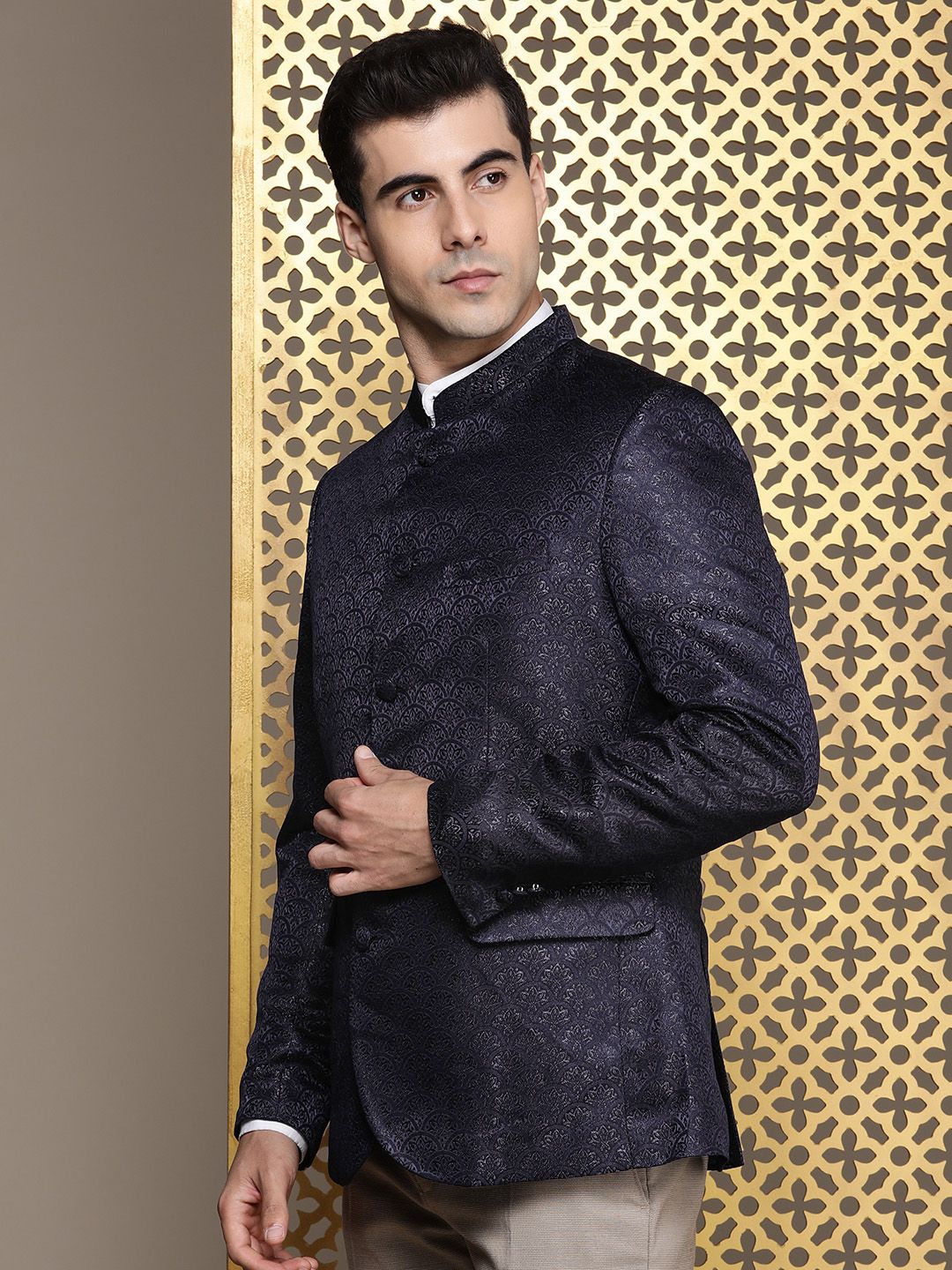 House of Pataudi Self Design Mandarin Collar Bandhgala Jashn Blazers