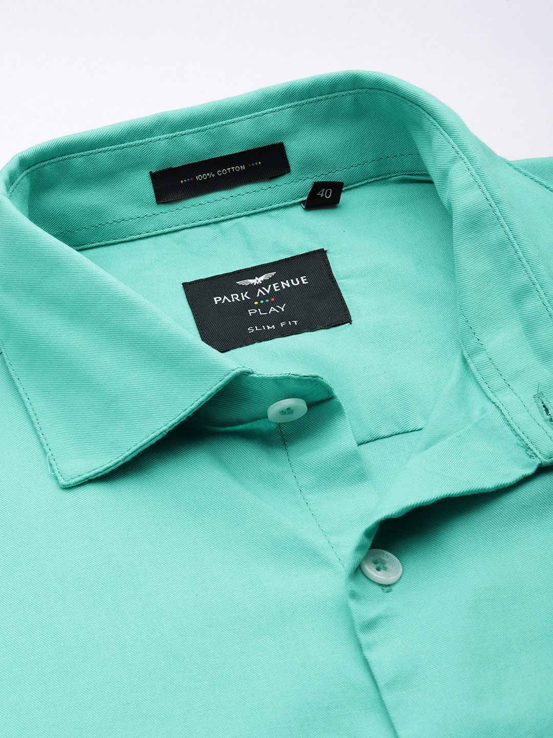 Park Avenue Pure Cotton Solid Slim Fit Casual Shirt