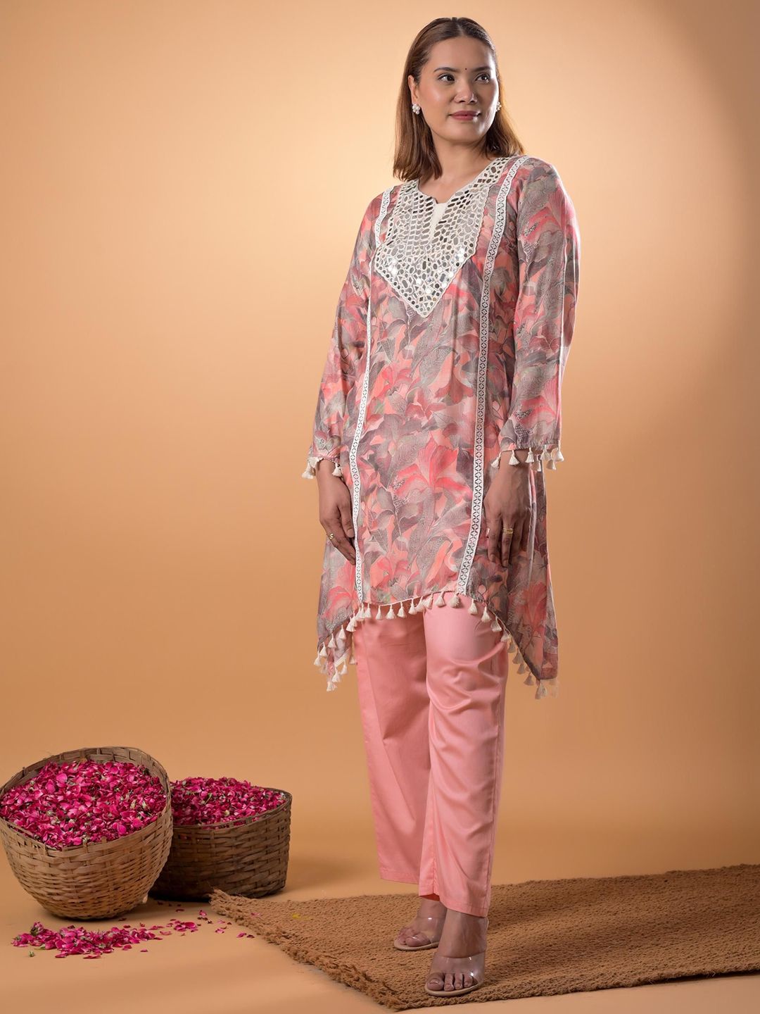 Tunik V-Neck Kapas Tulen Bercetak Mamicha Dengan Palazzo Co-Ords