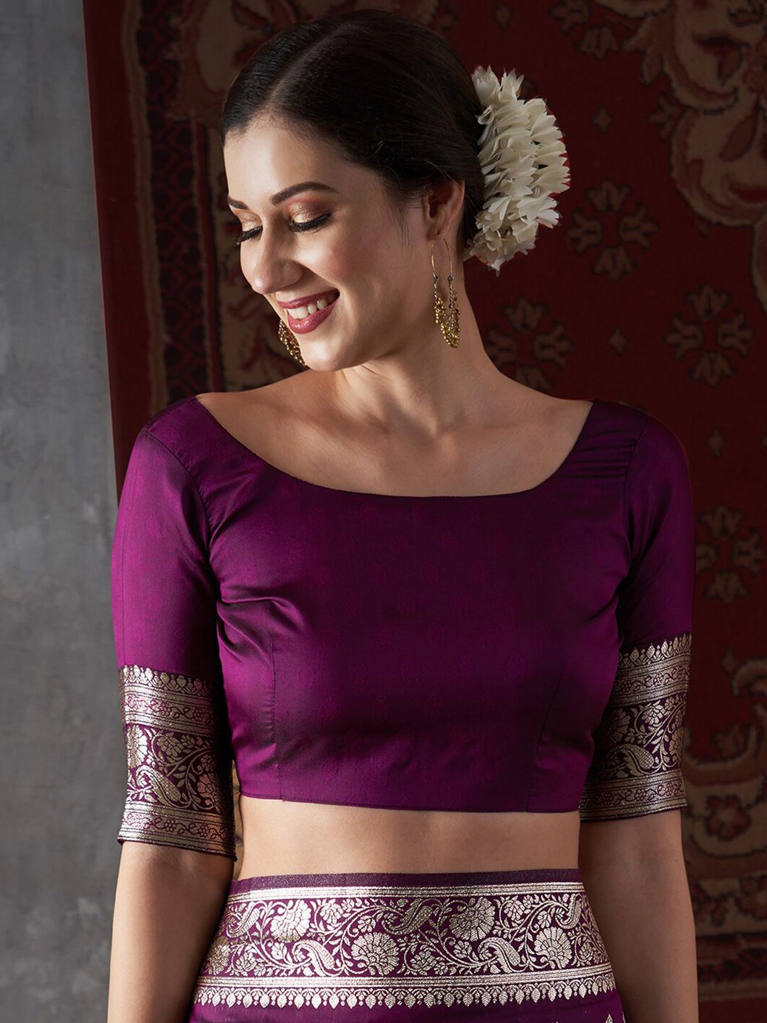 Mitera Ethnic Motifs Woven Design Zari Kanjeevaram Saree
