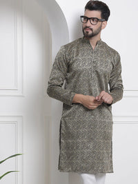 SOJANYA Mandarin Collar Floral Print Thread Work Kurta