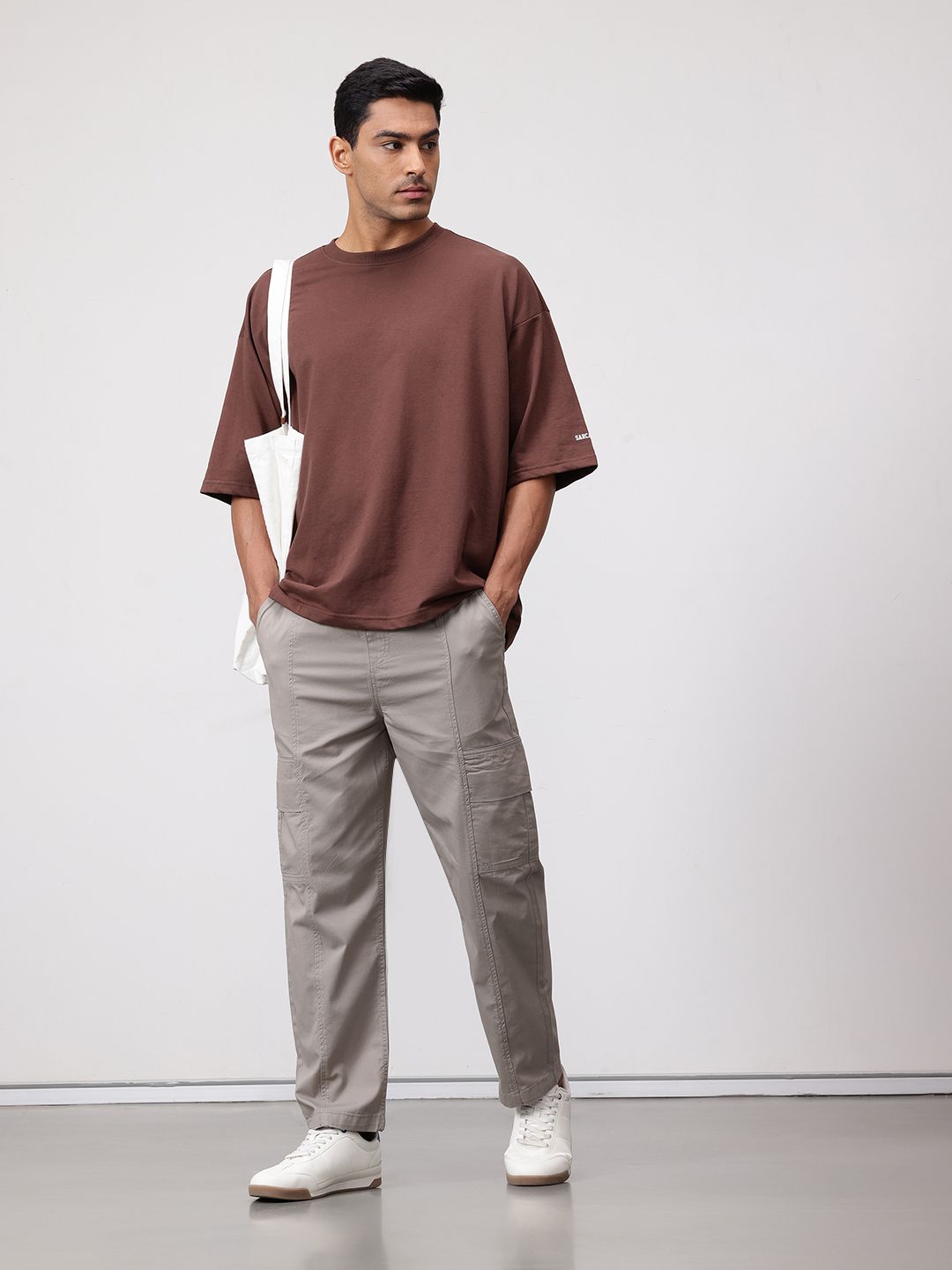 ether Men Mid-Rise Relaxed Fit Cargos