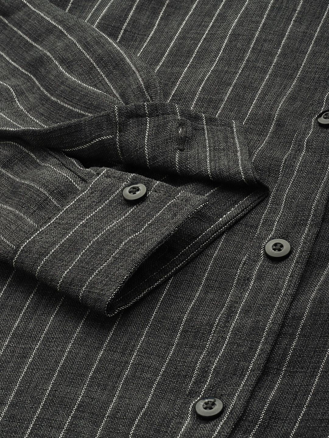 The Indian Garage Co Slim Fit Opaque Striped Casual Shirt