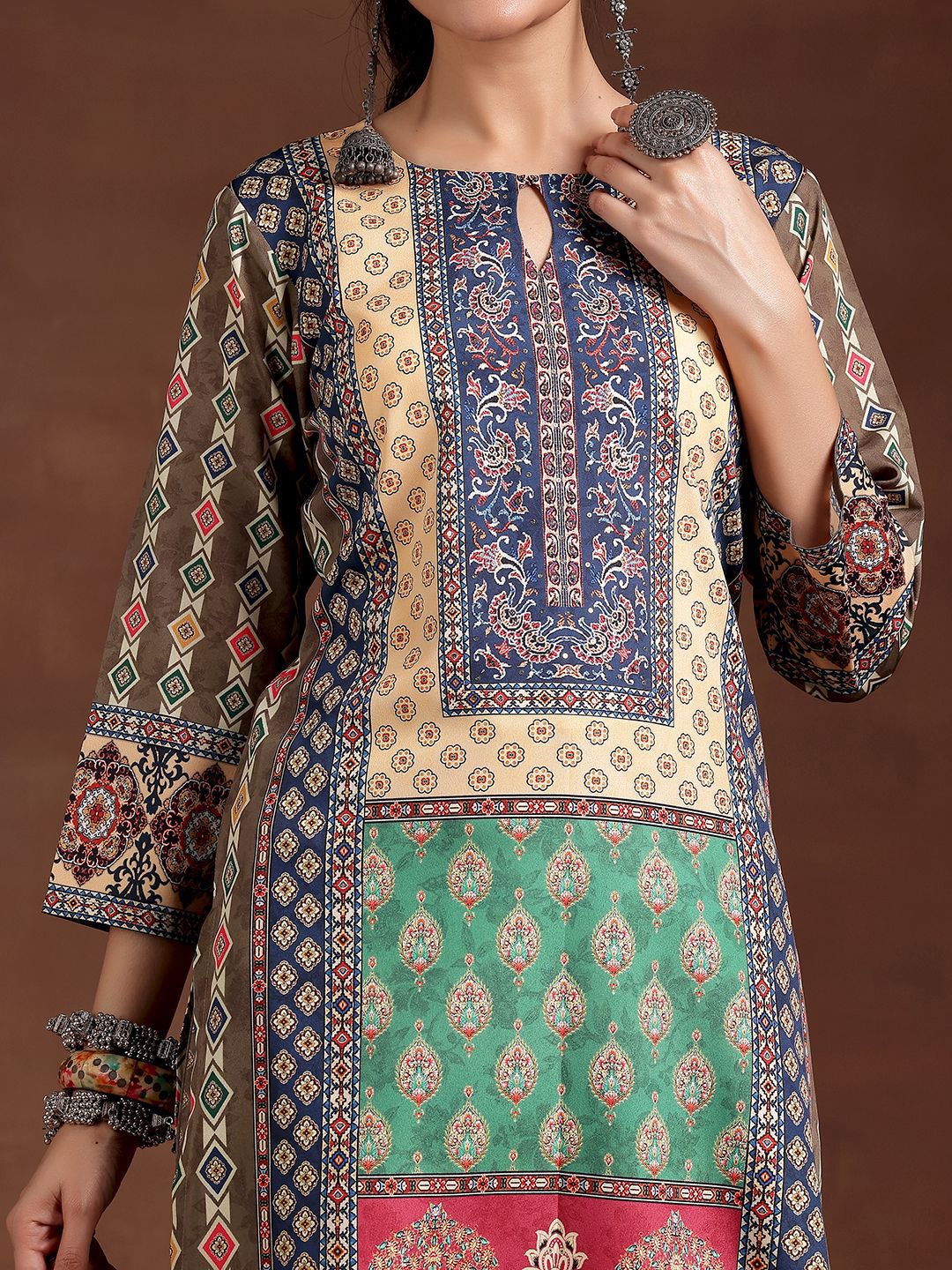 Libas Ethnic Motifs Printed Keyhole Neck Crepe Straight Kurta