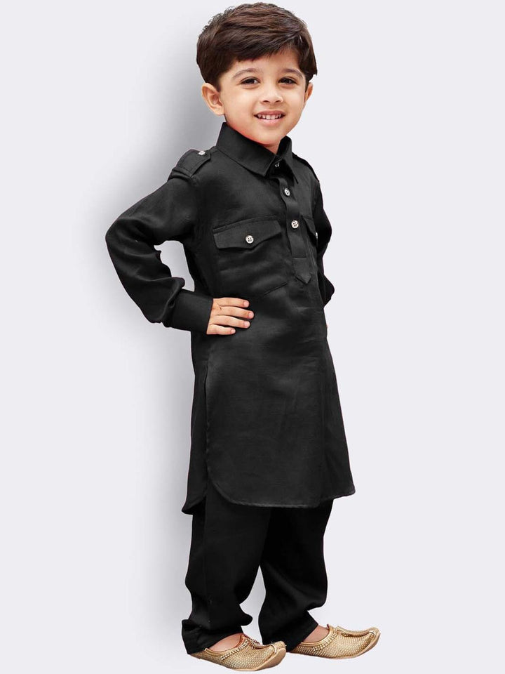 VASTRAMAY Boys Shirt Collar Cotton Pathani Kurta with Pyjamas