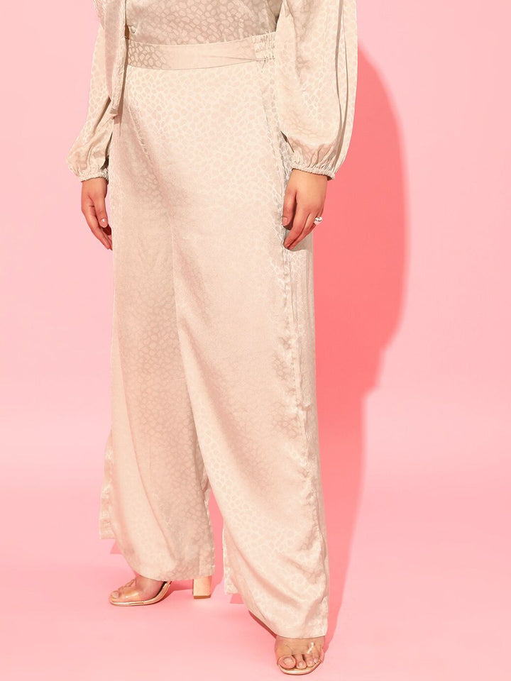 CURVY STREET Women Plus Size Cream-Coloured Loose Fit Trousers
