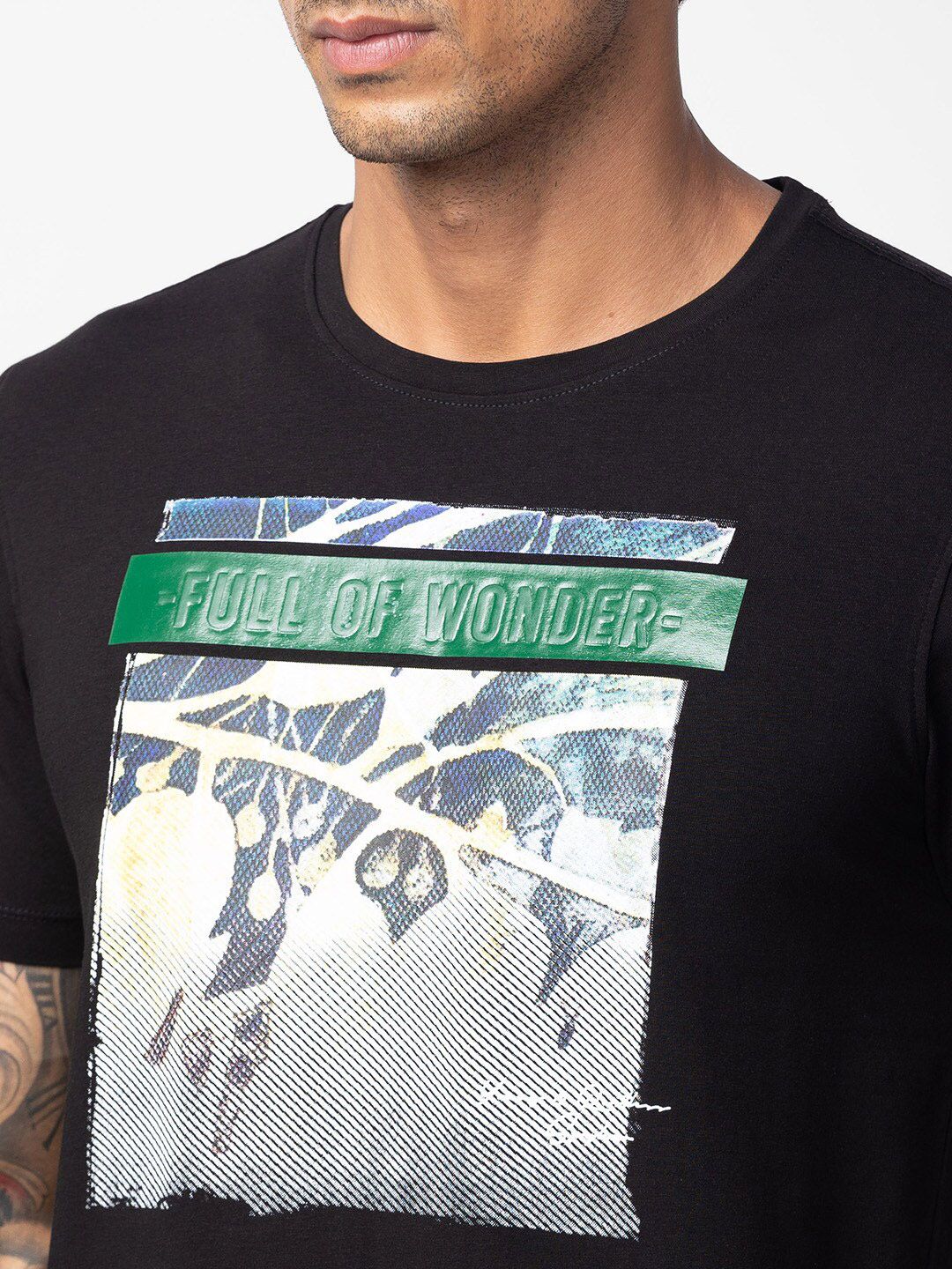 SPYKAR Men Printed Slim Fit Cotton T-shirt