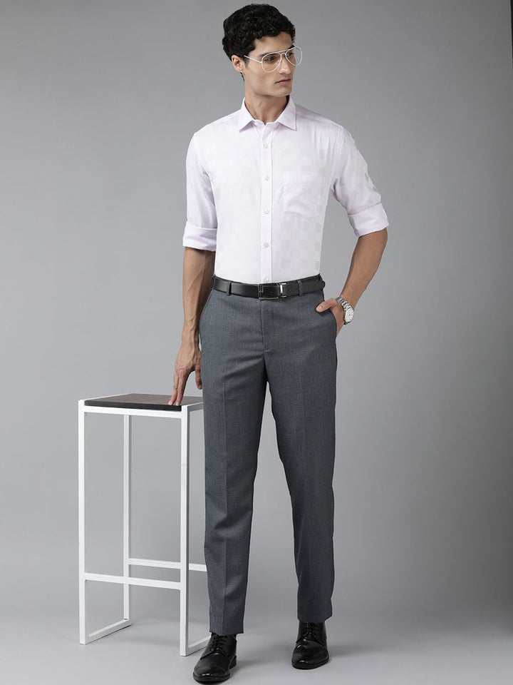 Park Avenue Men Mid-Rise Checked Smart Trousers