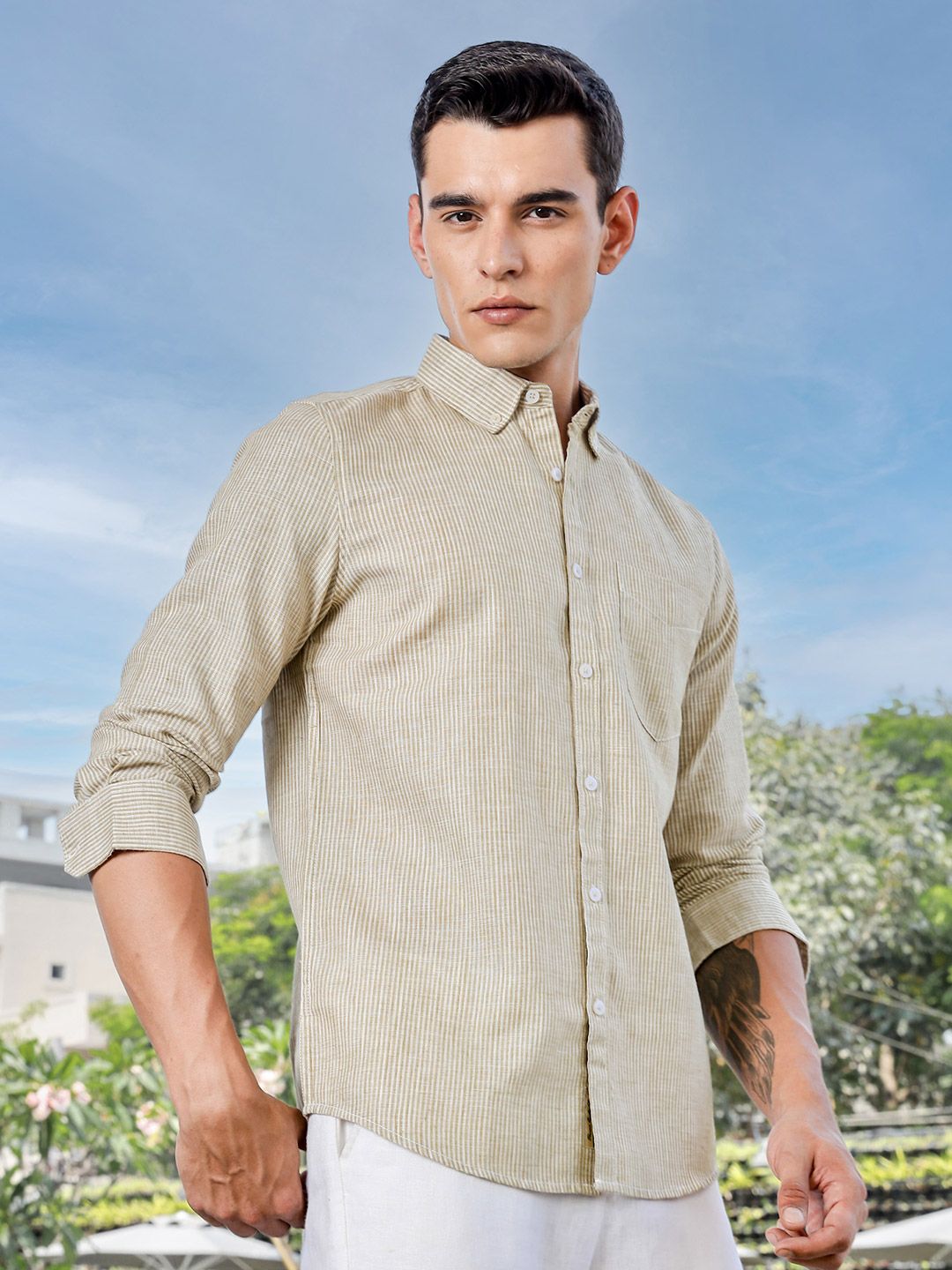 Thomas Scott Men Premium Fit Button-Down Collar Pinstripes Striped Linen Casual Shirt