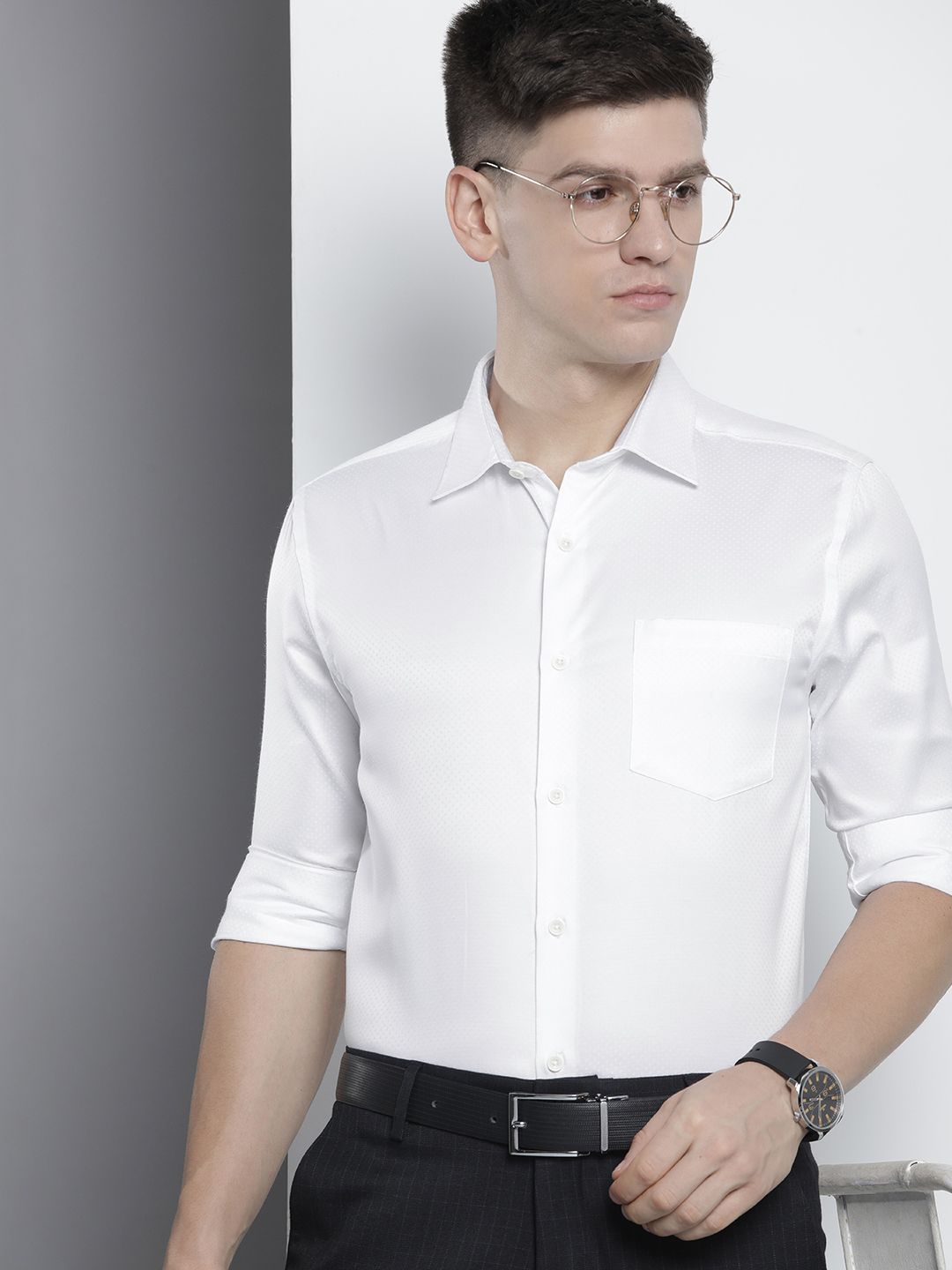 The Indian Garage Co. X Luxe Men Self Design Slim Fit Opaque Formal Shirt