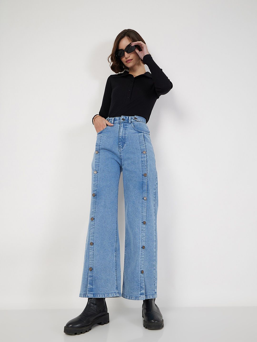 SASSAFRAS Black Ribbed Shirt Collar Fitted Top