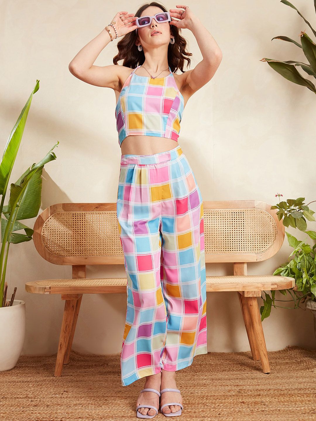 Berrylush Colourblocked Halter Neck Cropped Top WIth WIde Leg Trousers Co-Ords