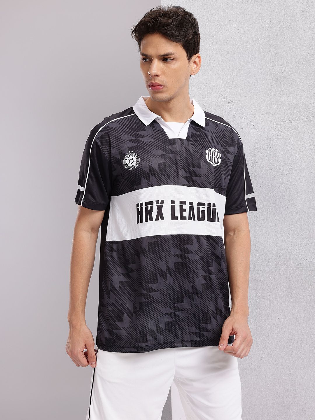 HRX by Hrithik Roshan Abstract & Typography Printed Polo Collar Football T-shirt