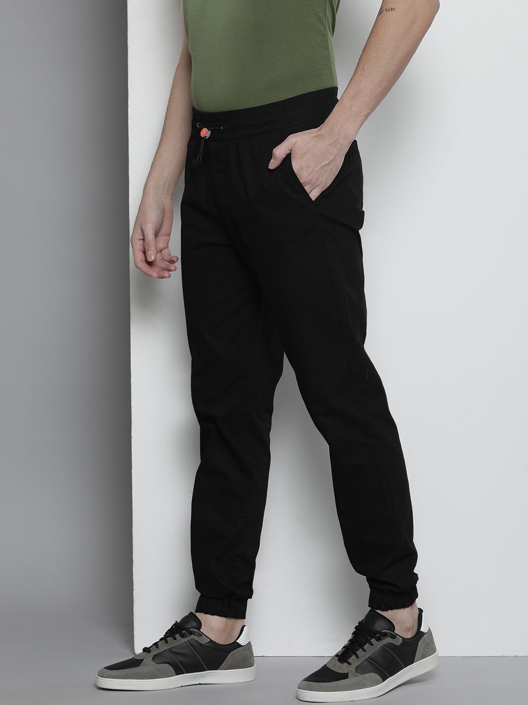 The Indian Garage Co Men Mid-Rise Slim Fit Joggers