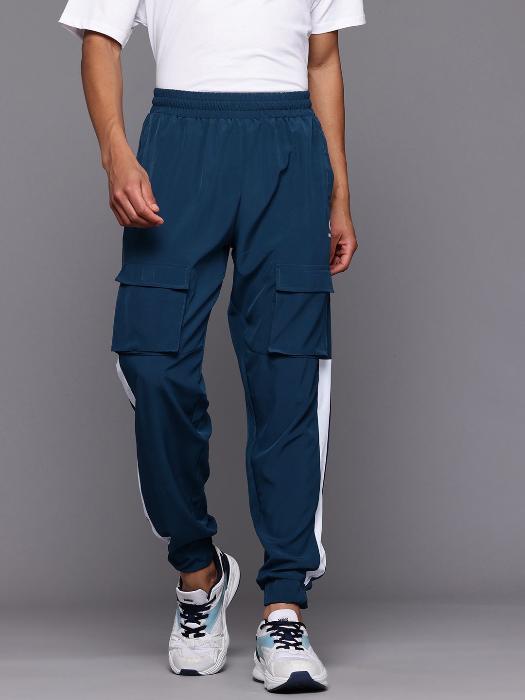 HRX by Hrithik Roshan Men Mid-Rise Regular Fit Running Joggers