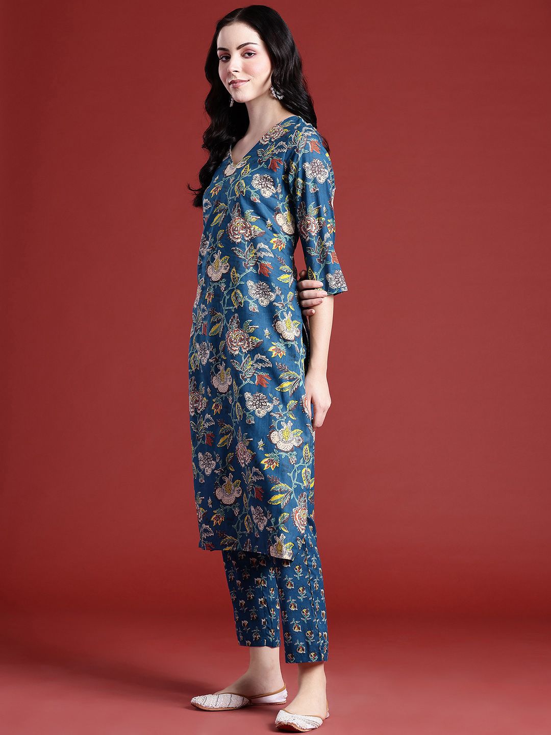 Anouk Ethnic Motifs Printed Regular Cotton Kurta with Trousers & With Dupatta