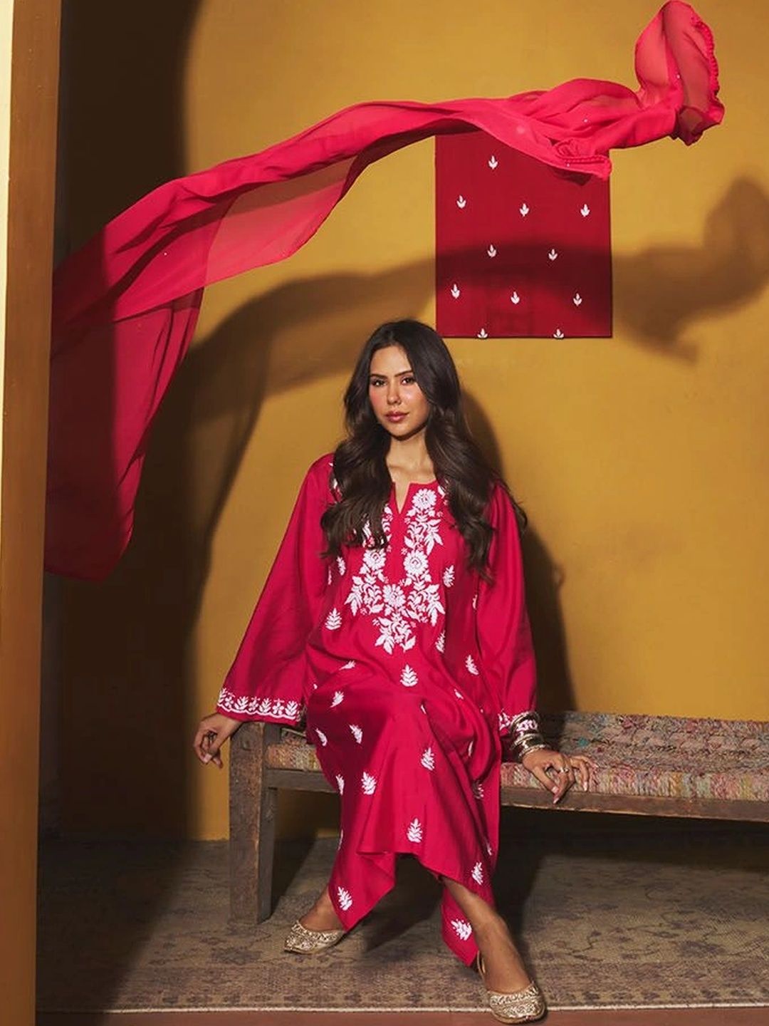 House of Chikankari Women Regular Chikankari Chanderi Silk Kurta with Trousers