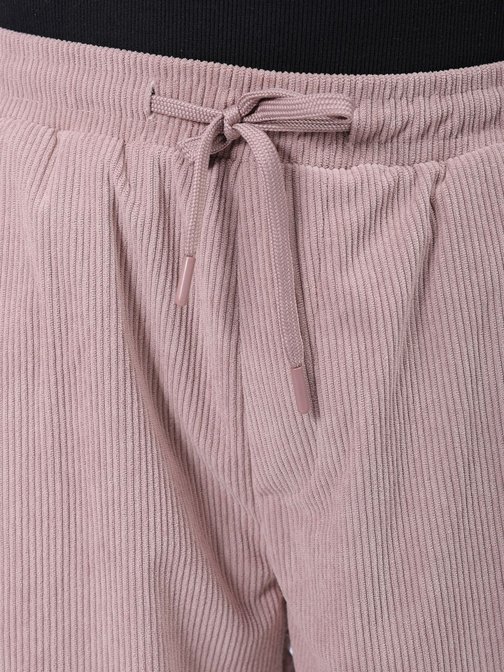 The Indian Garage Co Men Loose Fit Cargo Shorts