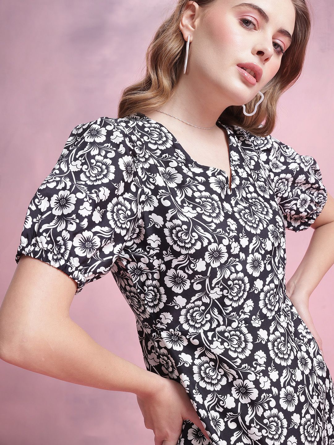 DressBerry Floral Print Puff Sleeve A-Line Dress