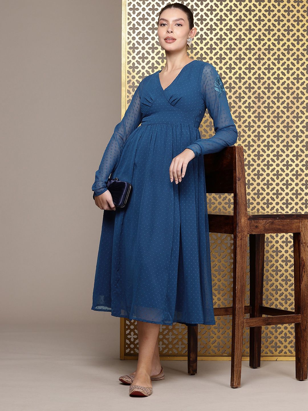 House of Pataudi Jashn Self Designed Embroidered Detail A-Line Midi Dress