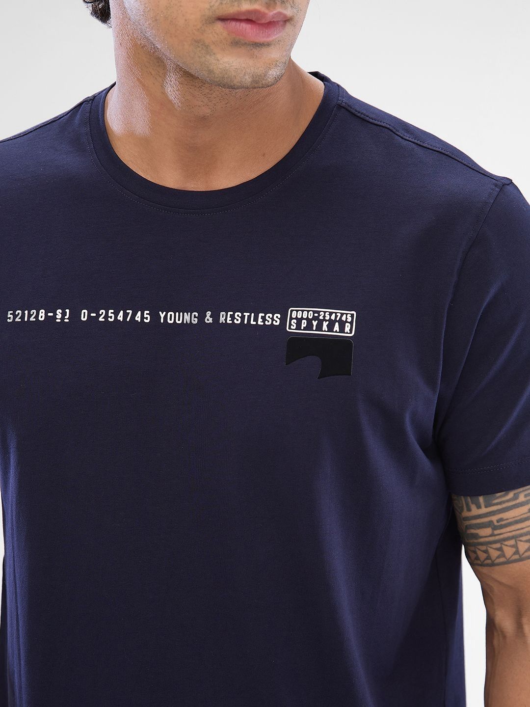 SPYKAR Men Typography Graphic Slim Fit T-shirt