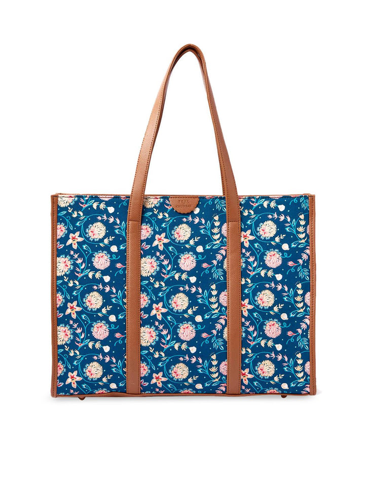 TEAL BY CHUMBAK Printed Tote Bag