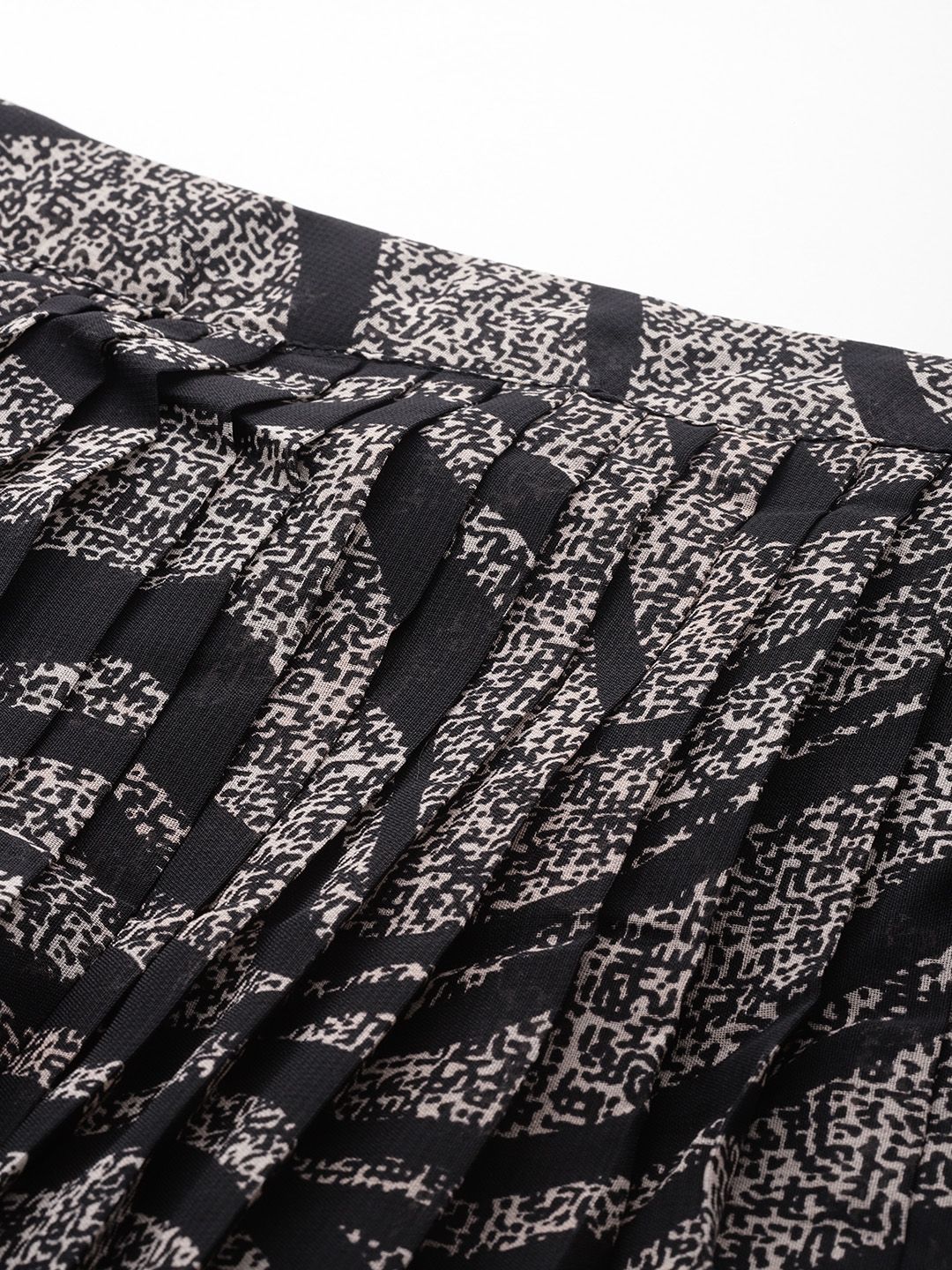 all about you Printed Accordion Pleated Midi Flared Skirt