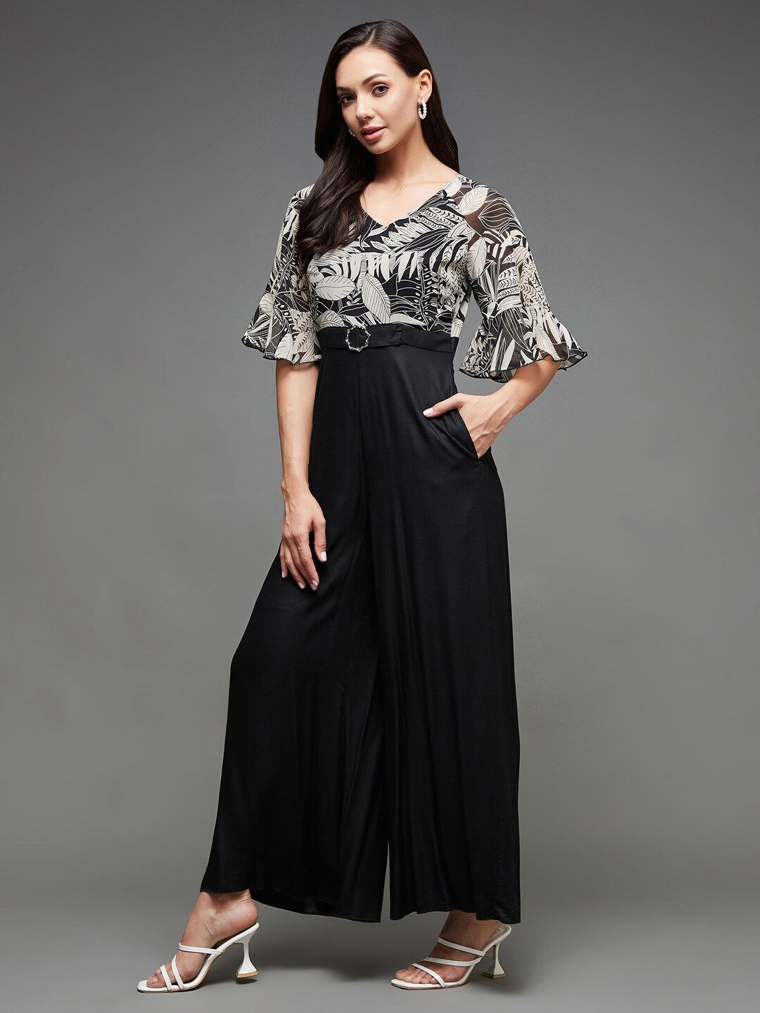 Miss Chase Black White Printed V-Neck Bell Sleeves Basic Jumpsuit