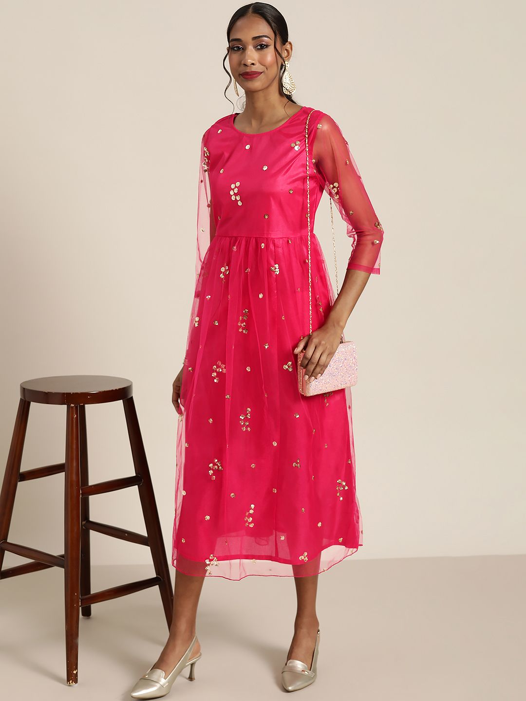 Shae by SASSAFRAS Fuchsia & Gold-Toned Ethnic A-Line Midi Dress
