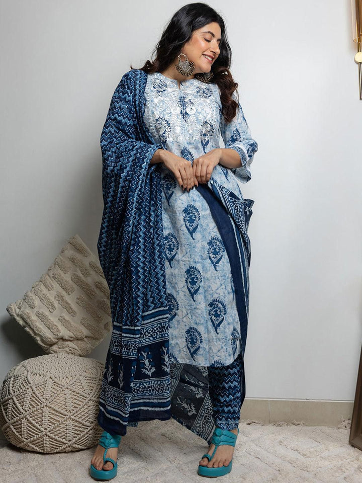 Libas Women White Paisley Motifs Printed Pure Cotton Kurta with Trousers & With Dupatta