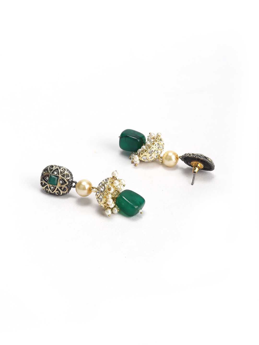 Priyaasi Gold-Plated Kundan-Studded & Pearl-Beaded Tripal-Stranded Handcrafted Jewellery Set
