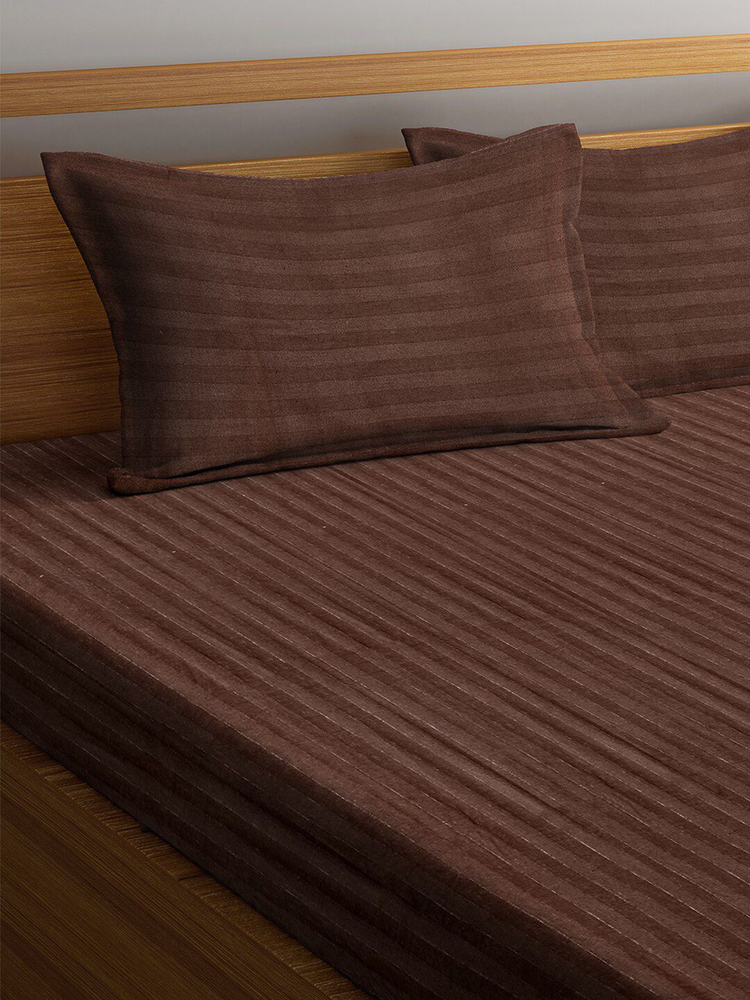 HOSTA HOMES Brown Striped 300TC Double King Bedsheet With 2 Pillow Covers