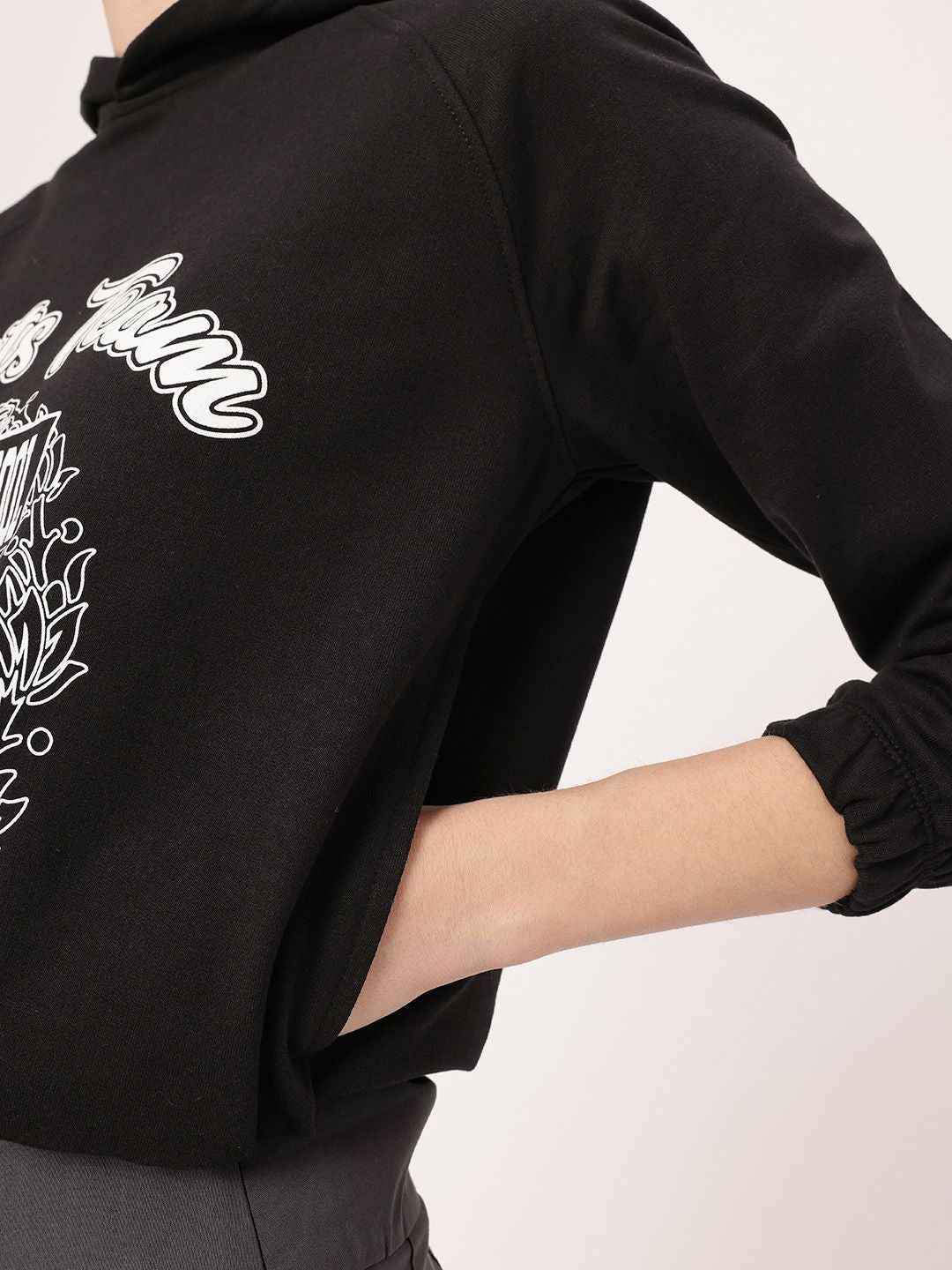 DressBerry Sporty Vibe Printed Drawstring-Hem Hooded Sweatshirt