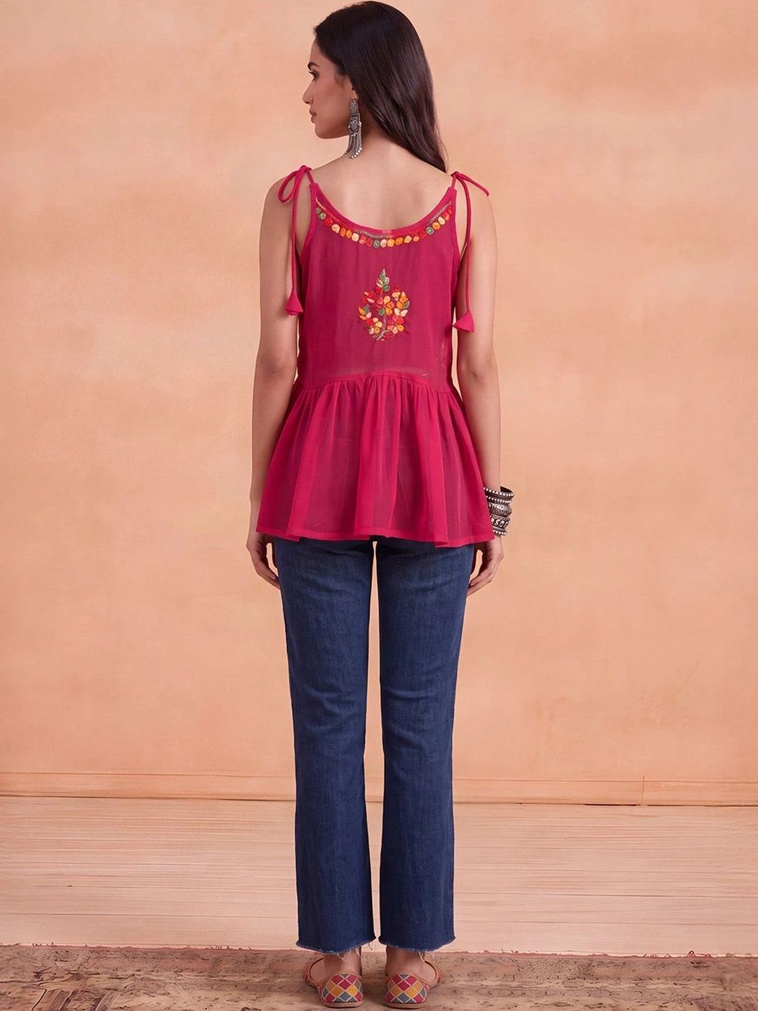 Rumah Wanita Chikankari Motif Etnik Sulaman Benang Kerja Bunga Indie Georgette Kurta