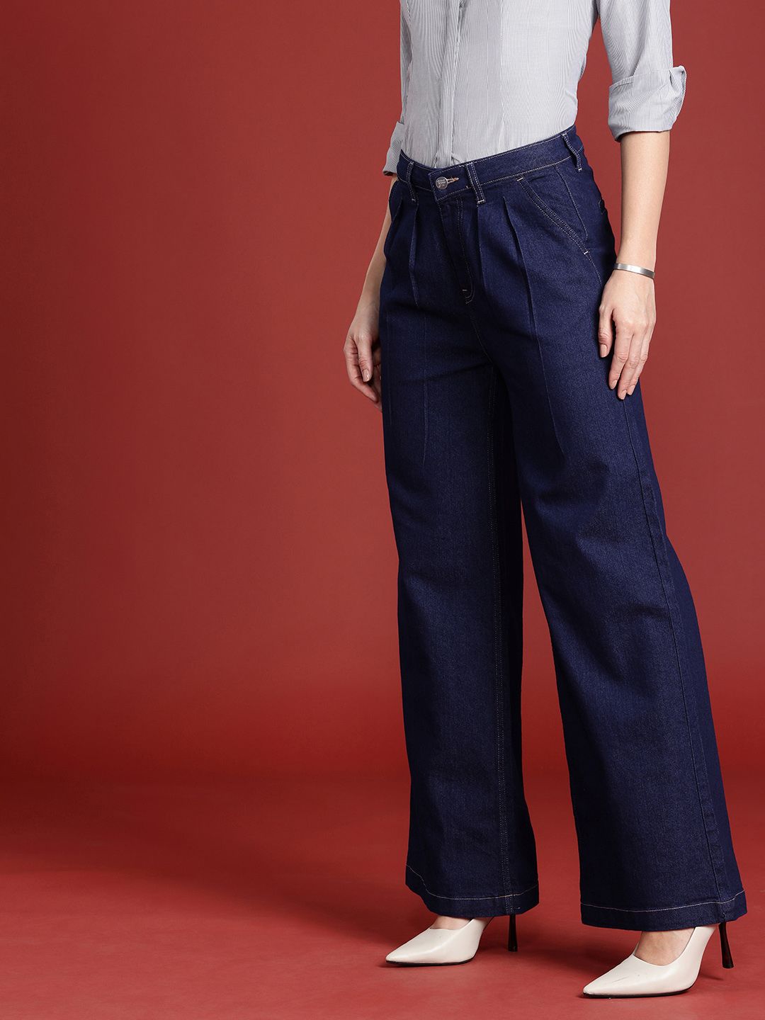 all about you Women Wide Leg High-Rise Pleated Stretchable Jeans