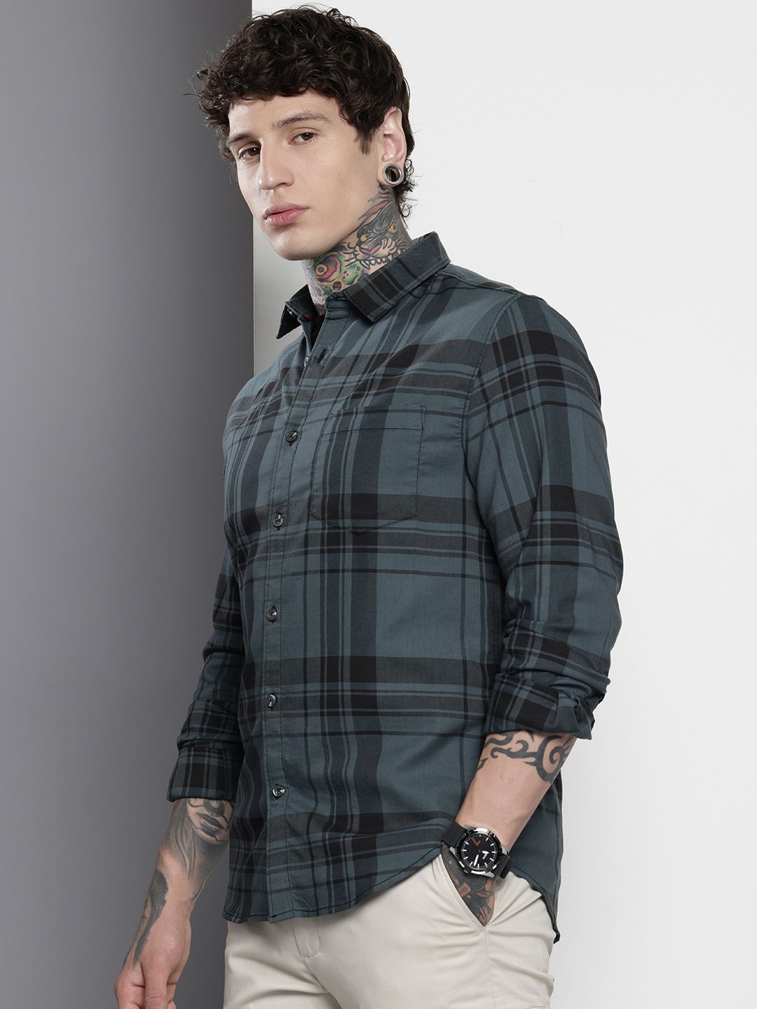 The Indian Garage Co Men Teal Slim Fit Checked Casual Shirt