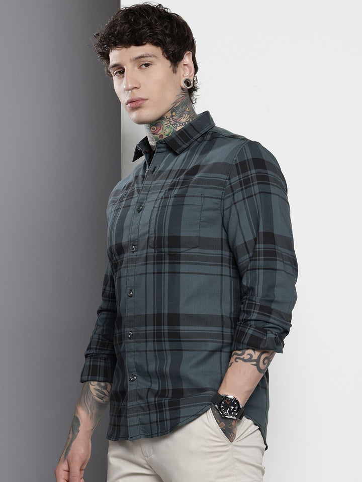 The Indian Garage Co Men Teal Slim Fit Checked Casual Shirt