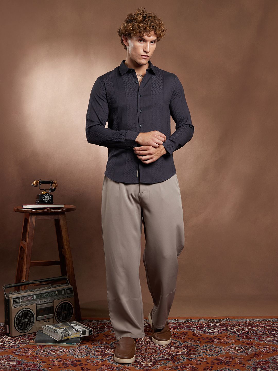 Campus Sutra Comfort Tactile-Panel Self Design Regular Fit Casual Shirt