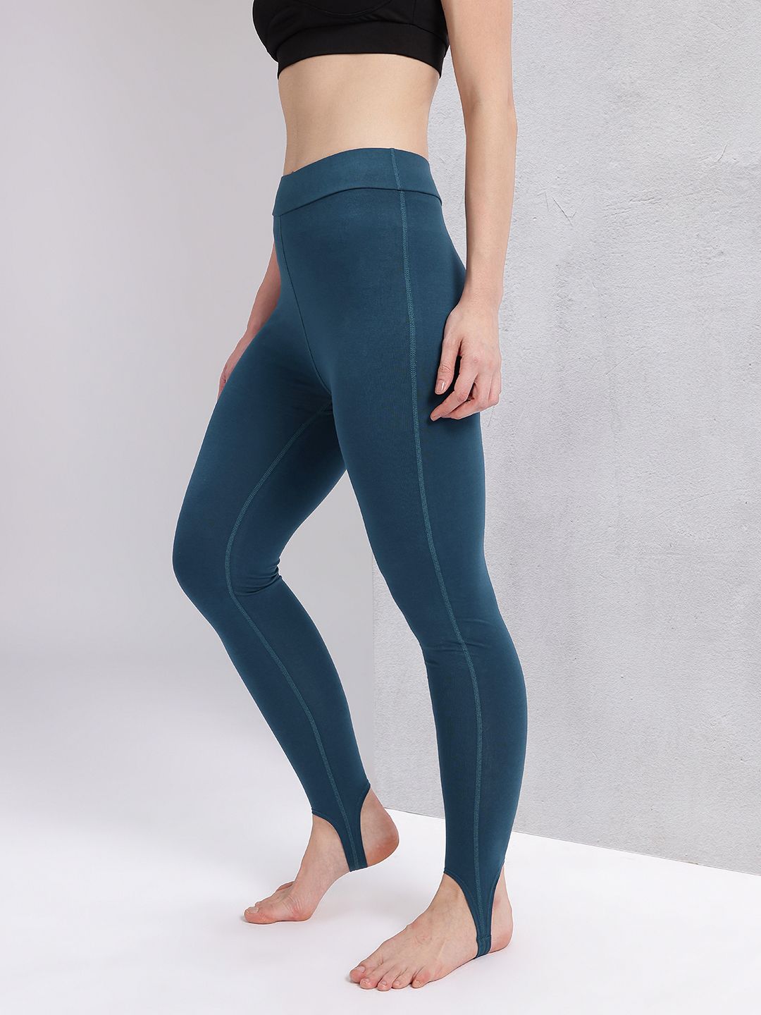 HRX by Hrithik Roshan Women Heel-Loop Yoga Tights