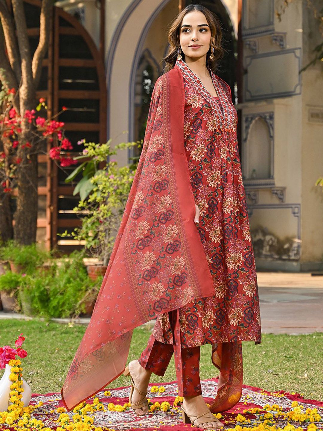 KALINI Women Floral Printed Regular Kurta with Trousers & With Dupatta