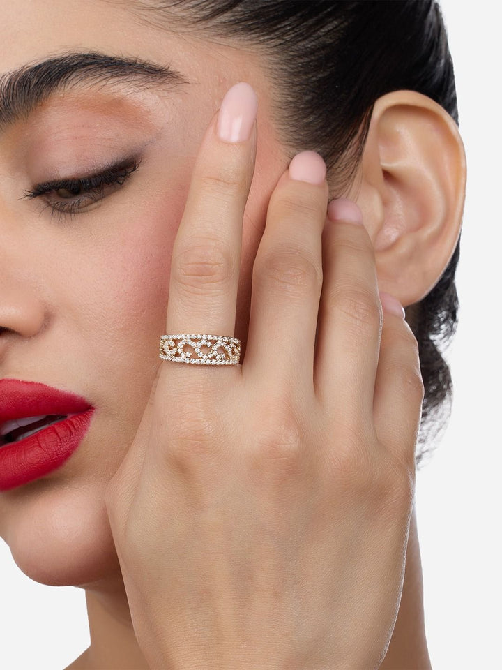 Cincin Bertampal Zirkonia Kubik Mutiara Zaveri Bersalut Emas